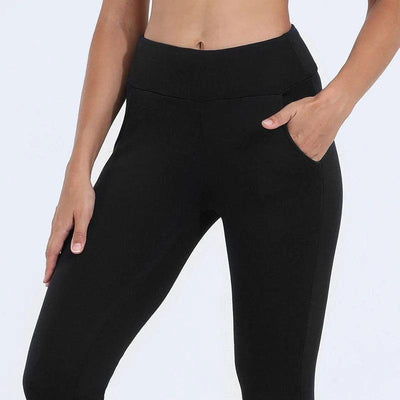 Black thermal leggings with side pocket closeup